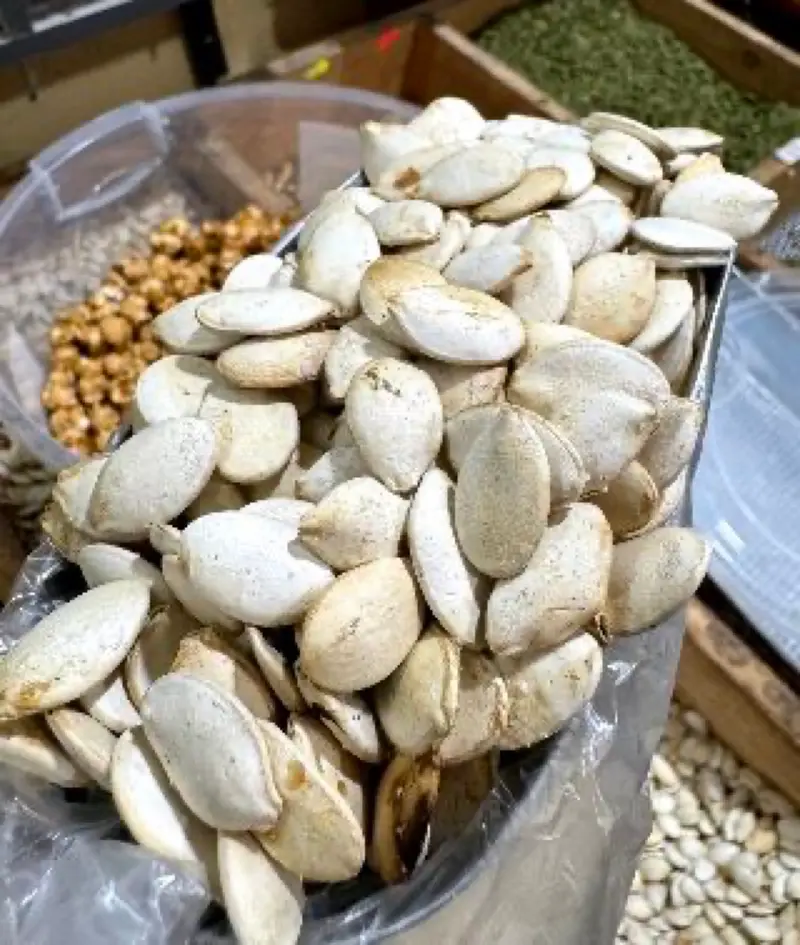 بذور يقطين بالقشرة