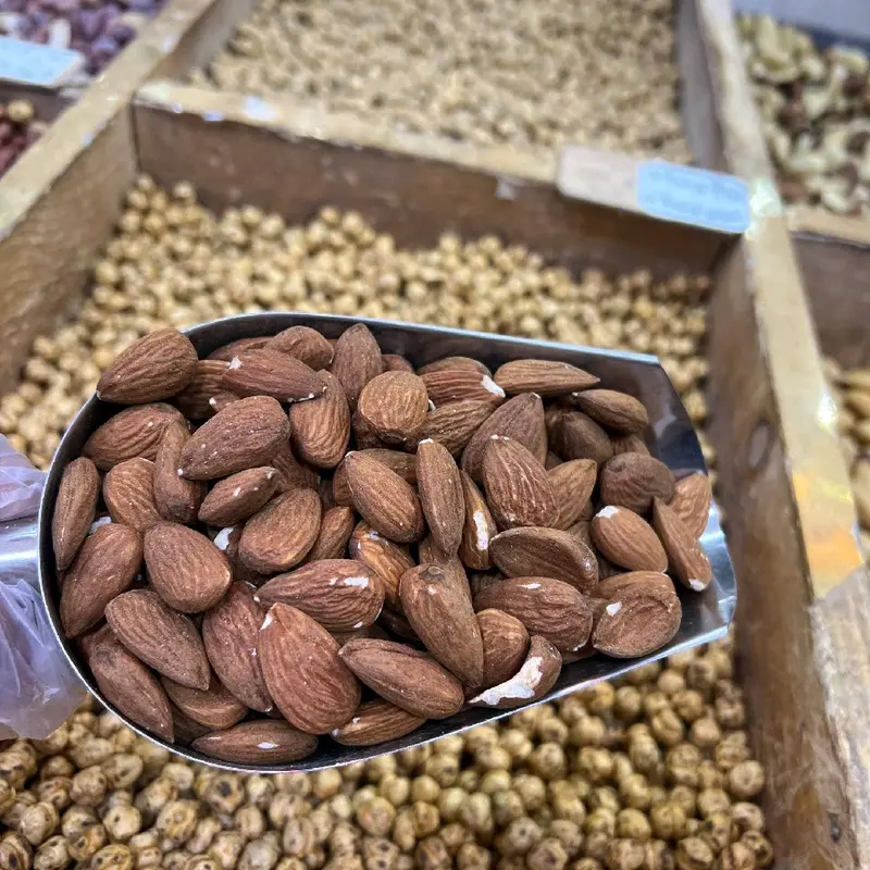 لوز نيئ